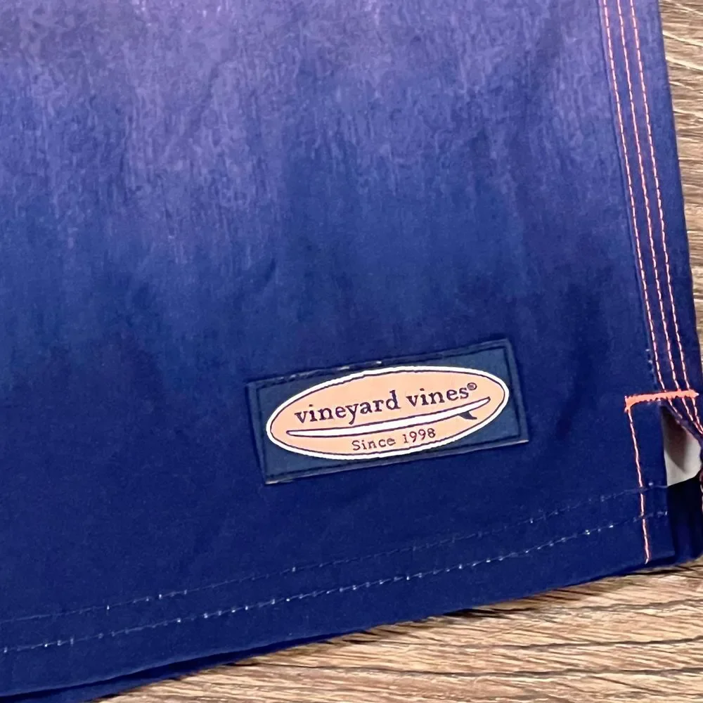 Vineyard Vines featuring elastic